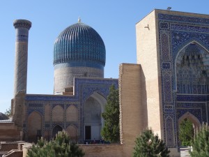 Bibi Khamyn complex